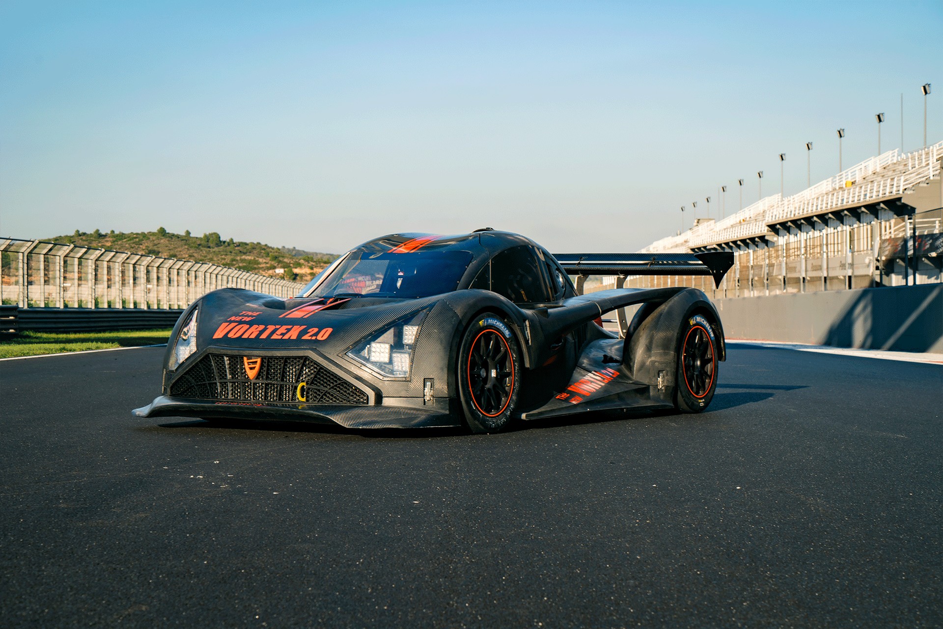Vortex 2.0 — voiture de GT du constructeur français Vortex